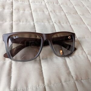 Ray-Ban Brown Sunglasses